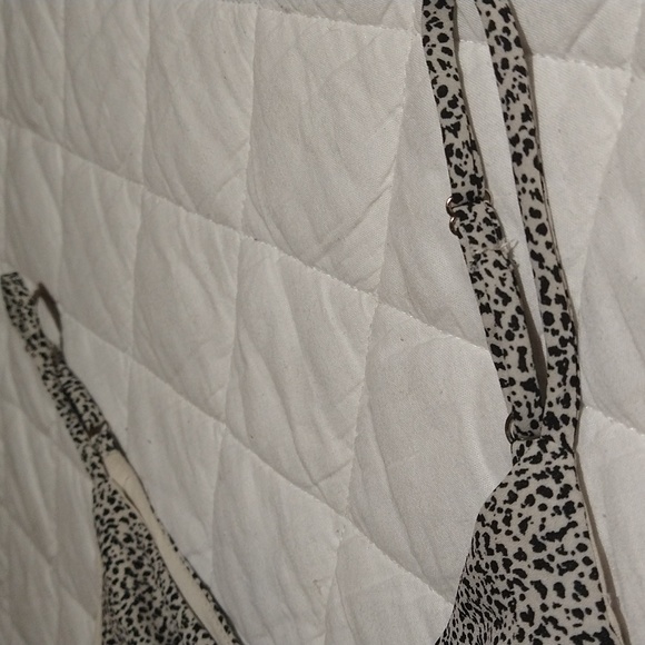 Sienna Sky midi dress - Picture 12 of 13